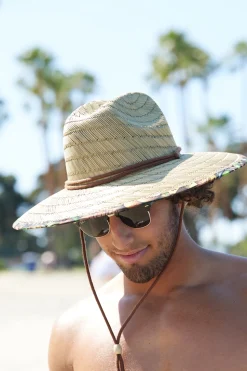 Kade><noscript><img width=